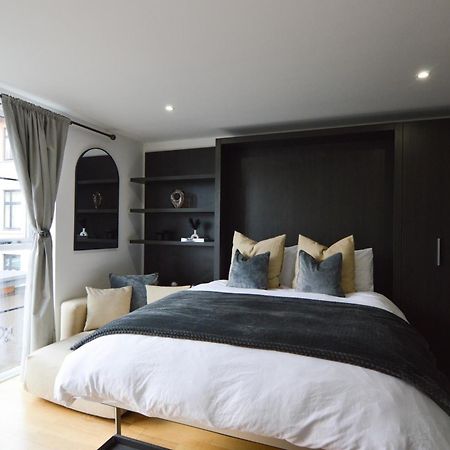 Cosy, Centrally Located Studio With Gated Parking! 拉夫堡 外观 照片